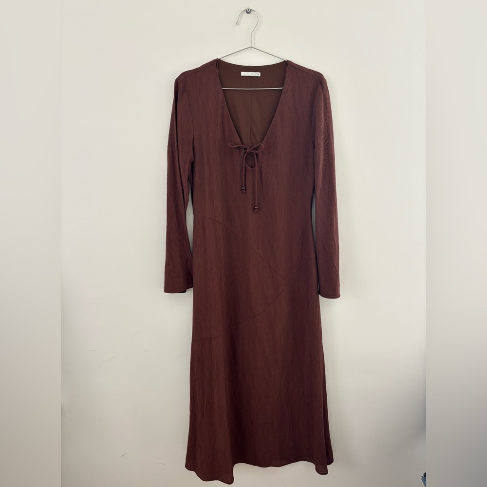 NWOT Zara V-Neck Tie Midi Dress